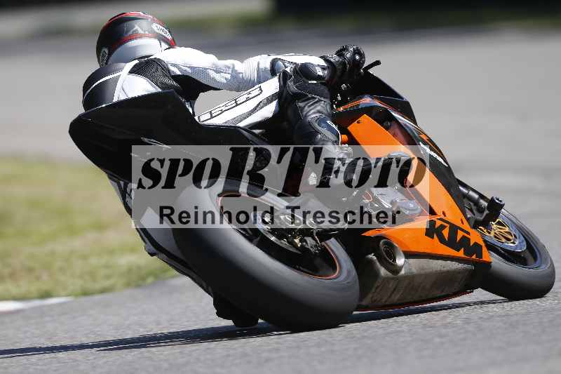 /43 08.08.2025 Discover the Bike ADR/Race 3 rot/508